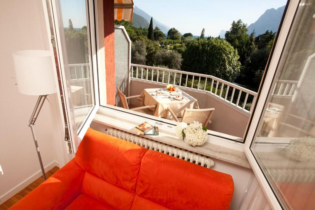 Residence Toblini Torbole Sul Garda Exterior foto